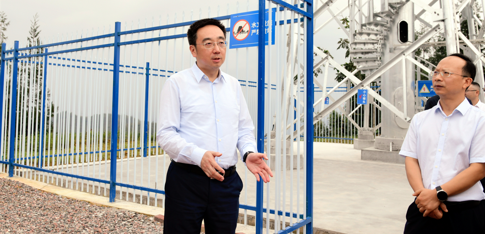 董里到雅安市调研水利工作